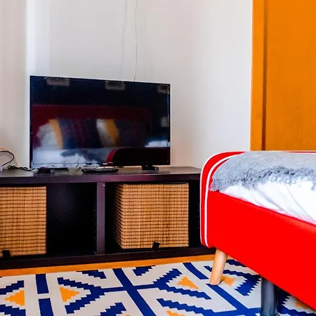 Cozy Studio In The Heart Of Lapa - 5Min Walk To Metro! Porto Exterior photo